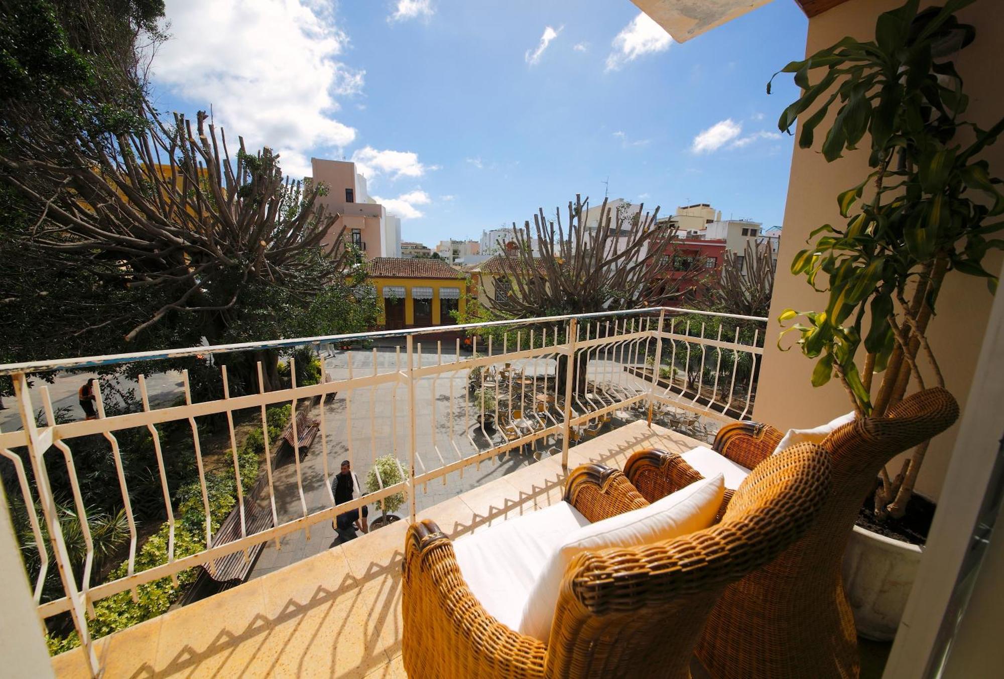 Hotel Eden Los Llanos De Aridane Bagian luar foto