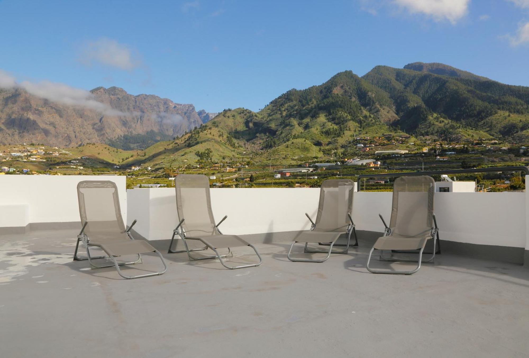 Hotel Eden Los Llanos De Aridane Bagian luar foto