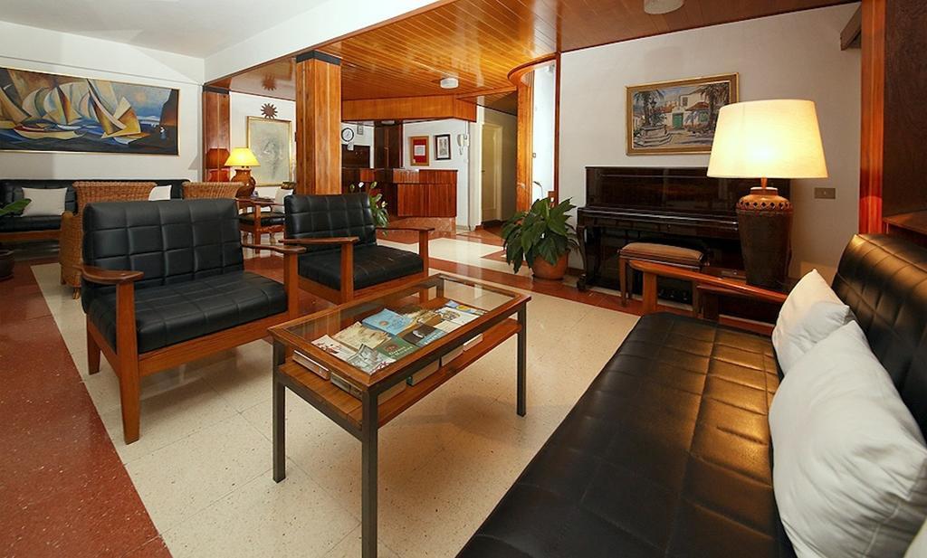Hotel Eden Los Llanos De Aridane Bagian luar foto