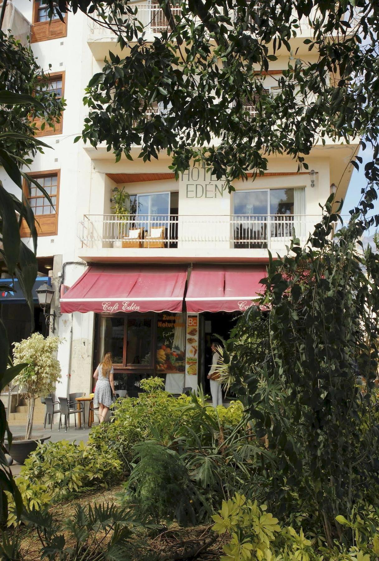 Hotel Eden Los Llanos De Aridane Bagian luar foto